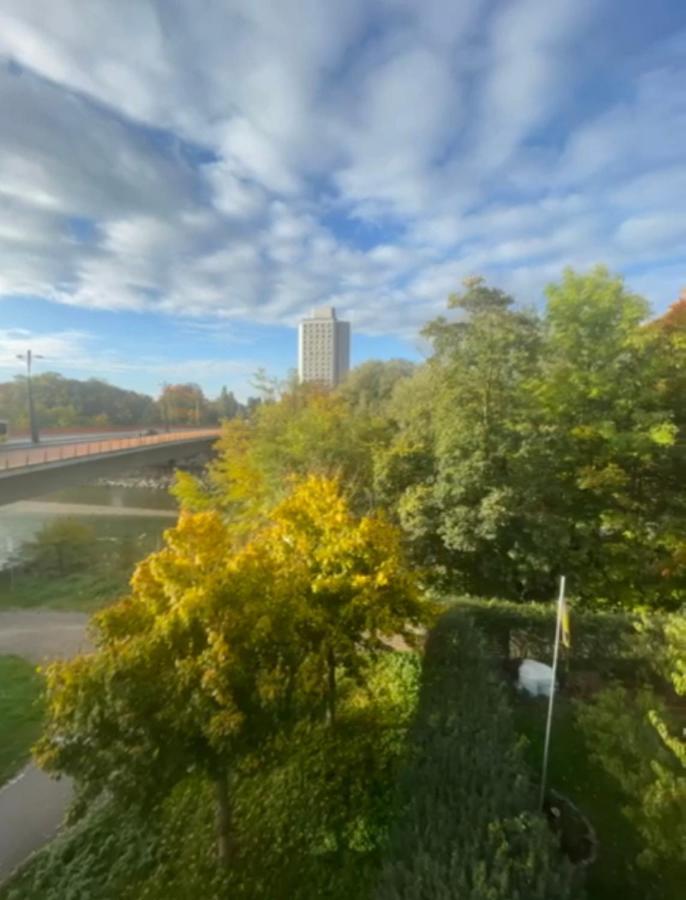 奥格斯堡4 Zw M. Blick V. Balkon Auf Lech公寓 外观 照片